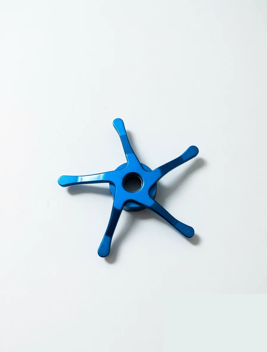 Anodized aluminum star knob